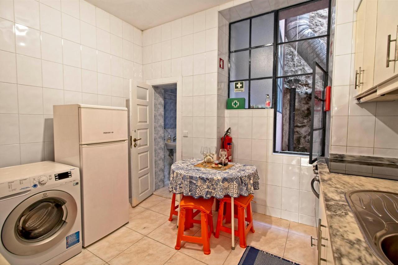 Appartamento Ribeira Smart Flat OOporto Esterno foto
